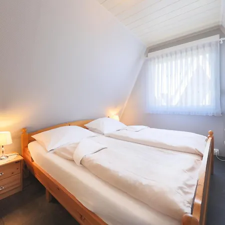 Ferienhaus, Am Ringwall 14 * Duhnen